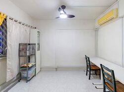 Blk 549 Jurong West Street 42 (Jurong West), HDB Executive #560562771